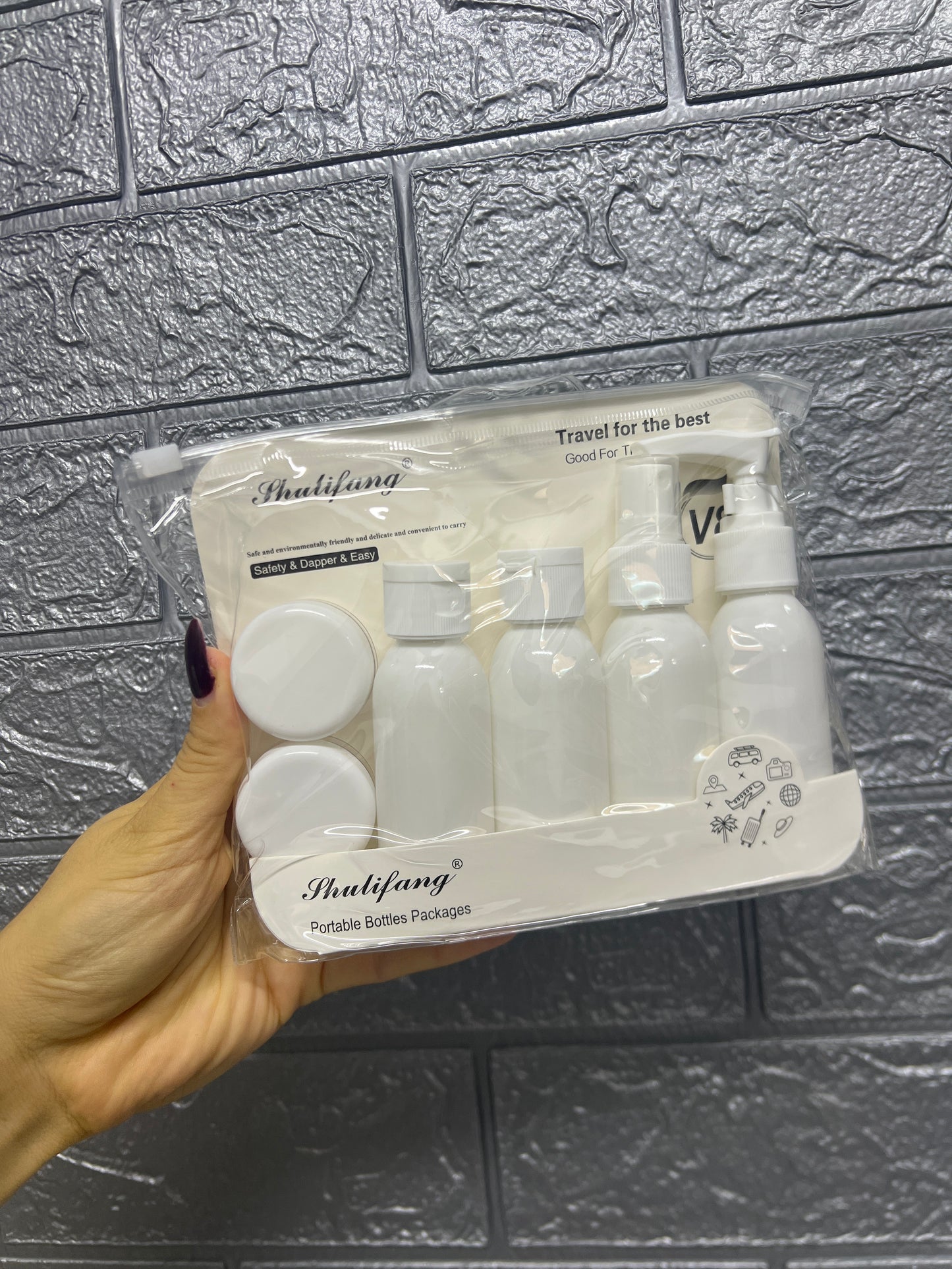 Shishe te vogla per udhëtim