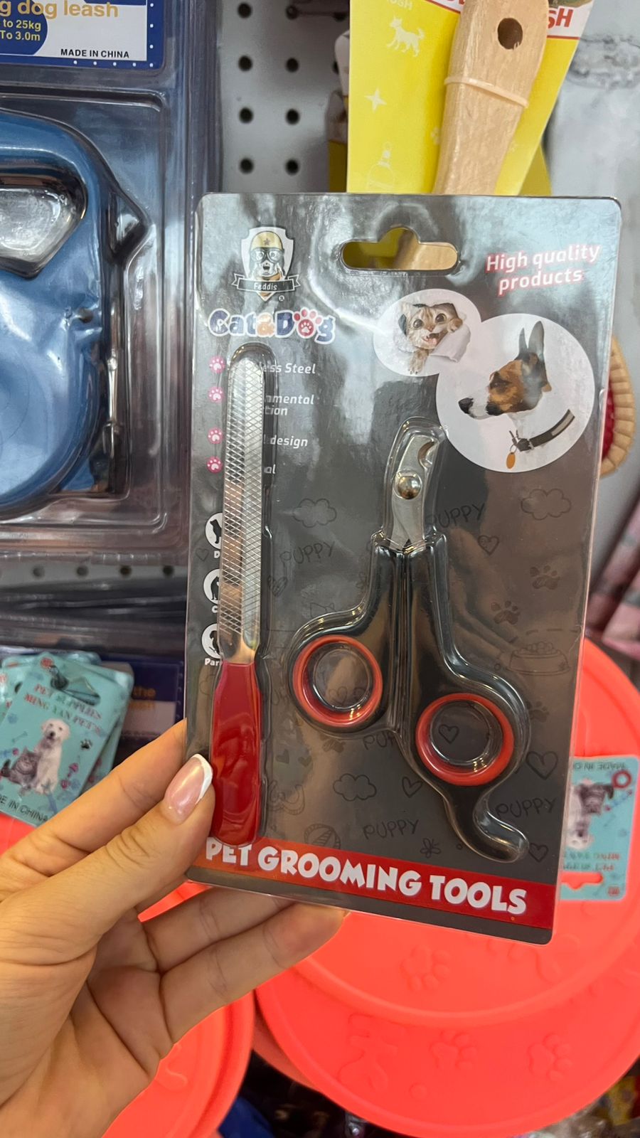 Prerese thonjsh per kafshe