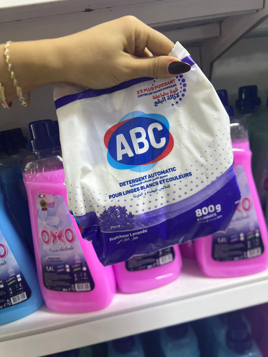 Larës Abc pluhur