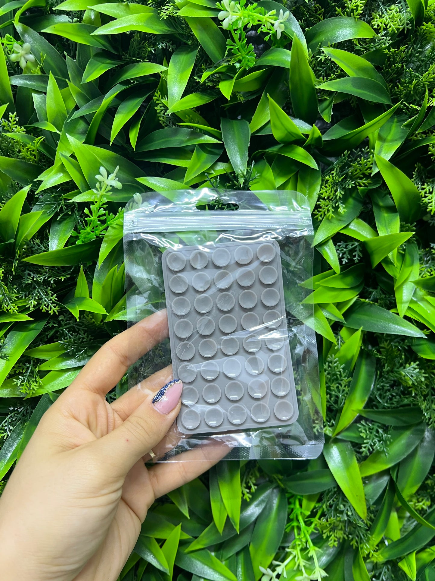 Ngjites per telefon per video