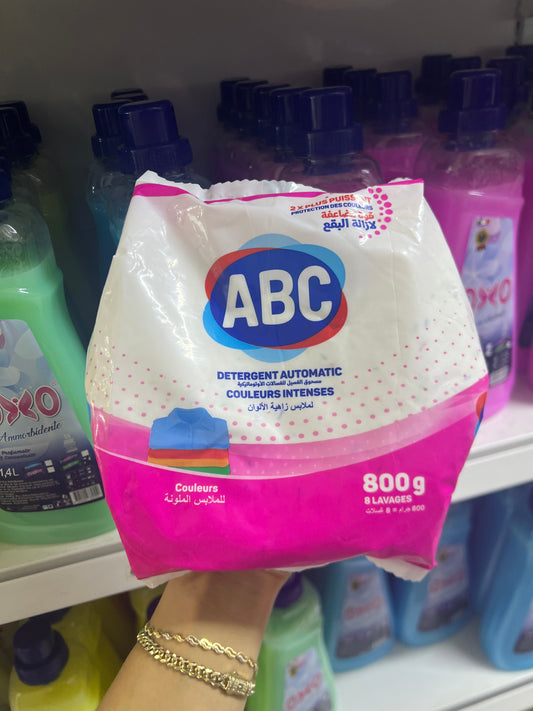 Larës Abc pluhur