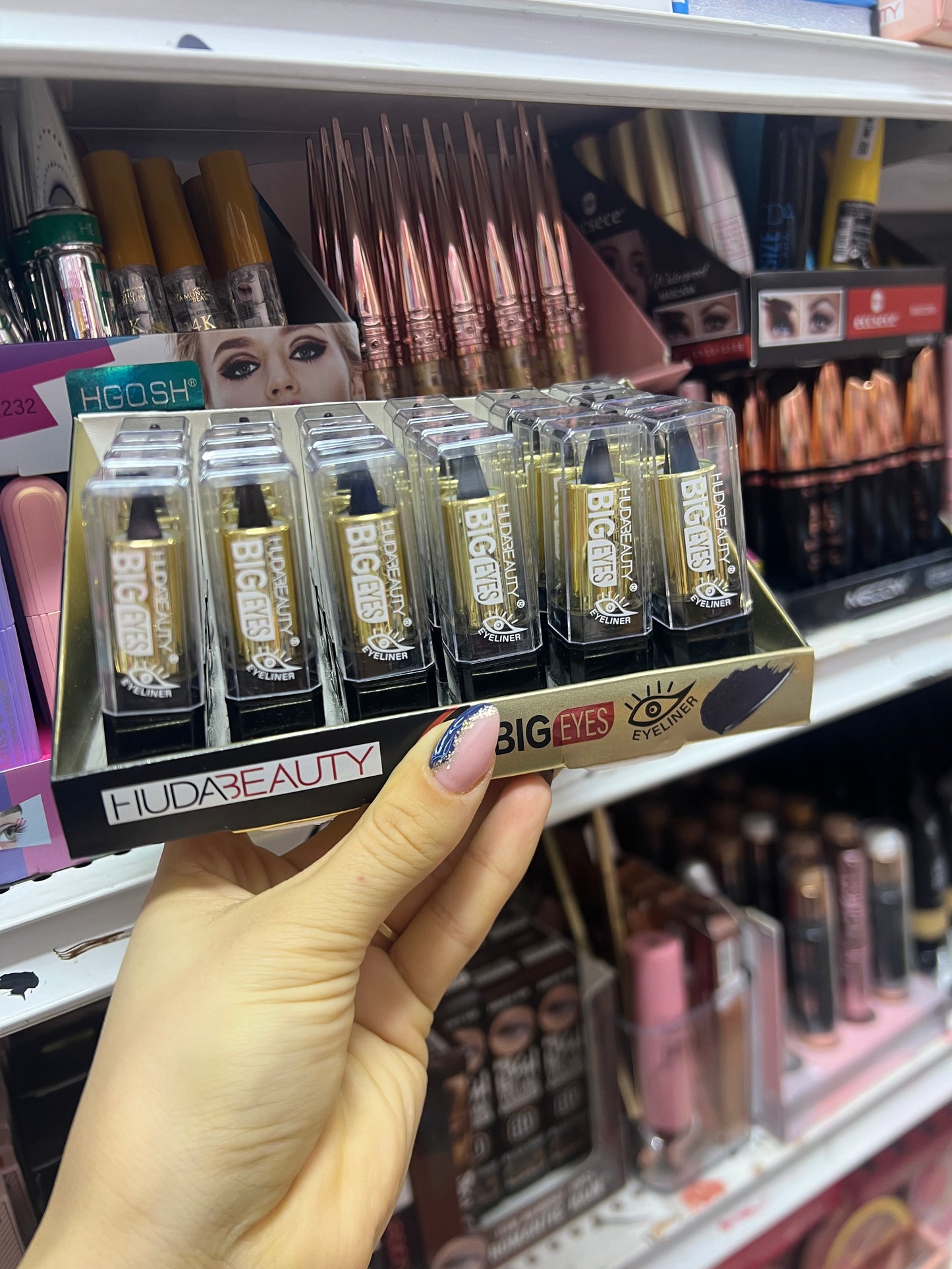 Laps per poshte syve