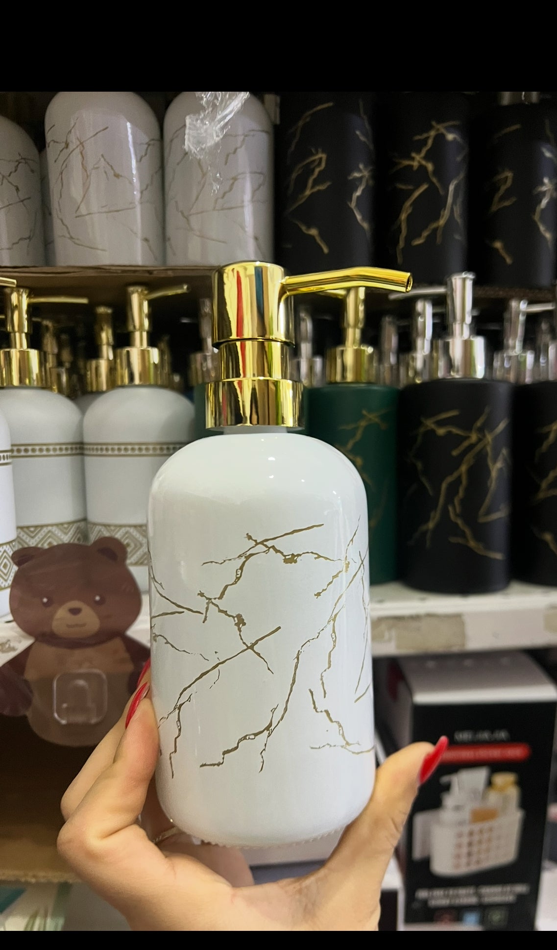 Mbajtese detergjenti